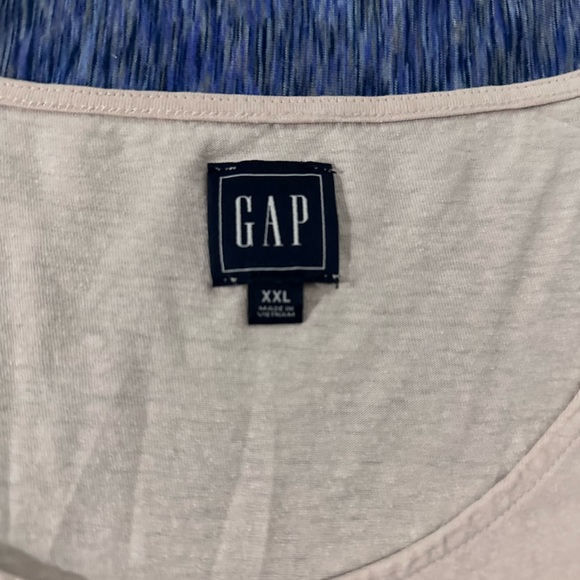 Gap Shirt - Picture 3 of 3